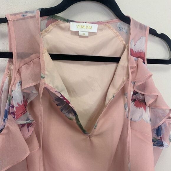 Yumi Kim XS Stella Cold Shoulder Pink Blouse REG. $135 (r1) - Picture 8 of 11